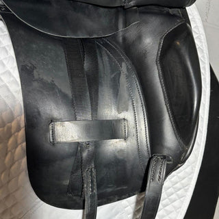 Albion K2 Legend Dressage Black 17.5" MW 6 | Saddles Direct
