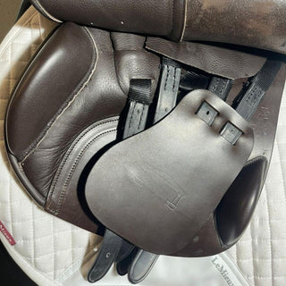 Albion K2 Legend Stamped M but fits MW Jump Brown 17" MW 7 | Saddles Direct