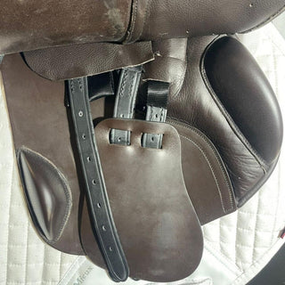Albion K2 Legend Stamped M but fits MW Jump Brown 17" MW 8 | Saddles Direct