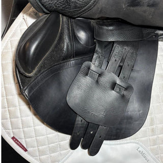 Albion Kontrol Adjusta Jump Black 17.5" W 5 | Saddles Direct