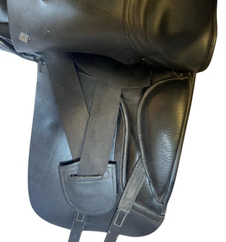 Barnsby Raven Dressage Black 17" M 6 | Saddles Direct