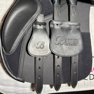 Bates All Purpose GP Heritage Black 16.5" ADJ 7 | Saddles Direct