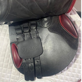 Bates Victrix Jump Black & Red 17" ADJ 6 | Saddles Direct