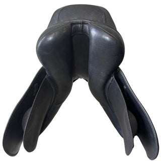 Chunky Monkey GP Black 17.5" XW 7 | Saddles Direct