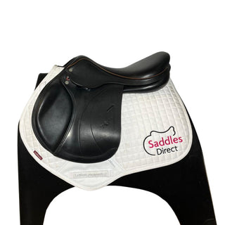 Equipe Expression Jump Black 17.5" MW 1 | Saddles Direct