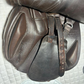 Fairfax Classic Dual Flap Jump Brown 17" ADJ 7 | Saddles Direct