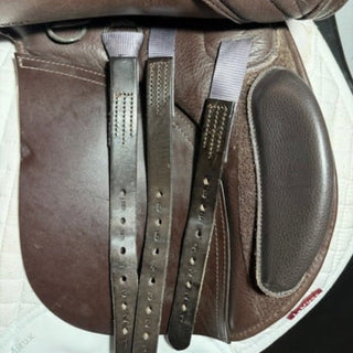 Fairfax Classic Low Wither LWG GP Brown 17" ADJ 8 | Saddles Direct