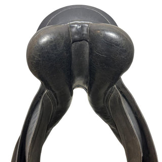 Falcon Hawk Event GP Black 17" MW 9 | Saddles Direct