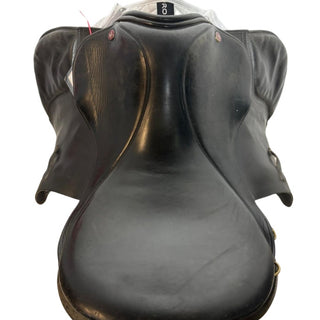 Falcon Hawk Event GP Black 17" MW 6 | Saddles Direct