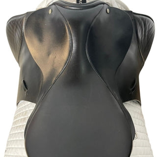 Fylde Peter Wilkinson VSD GP Black 17.5" MW 5 | Saddles Direct