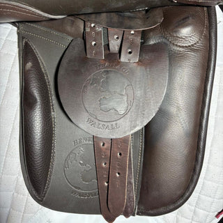 Heritage Yin - Yang Freedom Shoulder GP Brown 17" W 8 | Saddles Direct