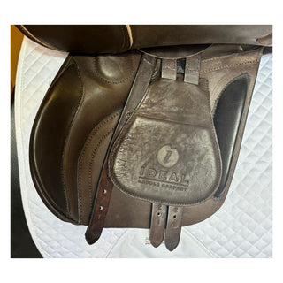 Ideal International Event Wide Seat *EX - DEMO* Brown 18" M 5 | Saddles Direct