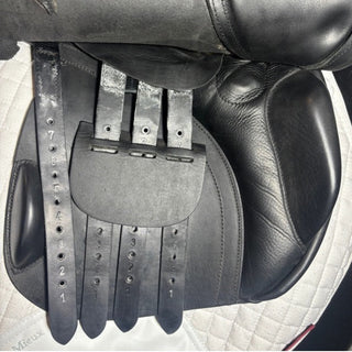 Ideal (Over stamped AST) Jump Black 18" MW 8 | Saddles Direct