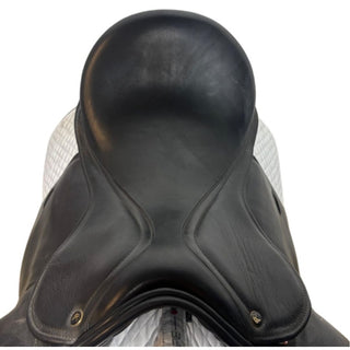 Pony, Cob & Horse Coniston Dressage Black 17" MW 4 | Saddles Direct