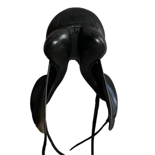 Saddles Direct Precision Monoflap Dressage Black 17.5" W 5 | Saddles Direct