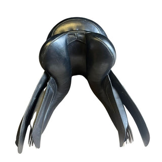 Saddles Direct Samba WH Black 17" W 7 | Saddles Direct