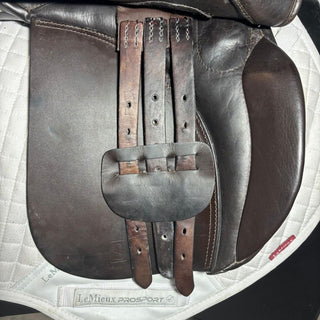 Silhouette VSD GP Brown 17.5" W 6 | Saddles Direct