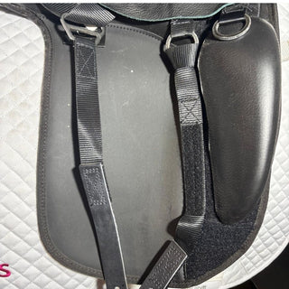 Thorowgood T4 Dressage MDM Black 17.5" 6 | Saddles Direct