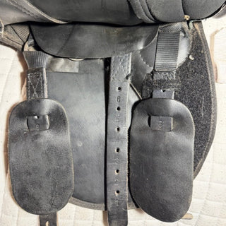 Thorowgood T4 Pony Club MPO GP Black 15.5" ADJ 8 | Saddles Direct