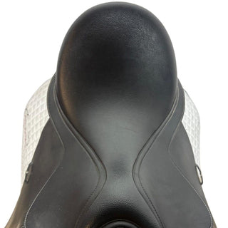 Wintec 500 All Purpose GP Black 17" ADJ 4 | Saddles Direct