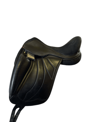 Nick Dolman NRD Mono Dressage Black 18" MW 1 | Saddles Direct