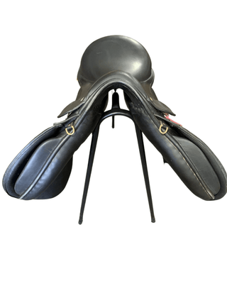 Falcon Hawk Event Black 18" MW 3 | Saddles Direct