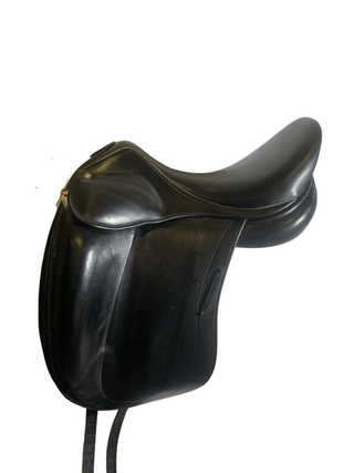 Black Childeric DSC Black 17.5" W 1 - Saddles Direct