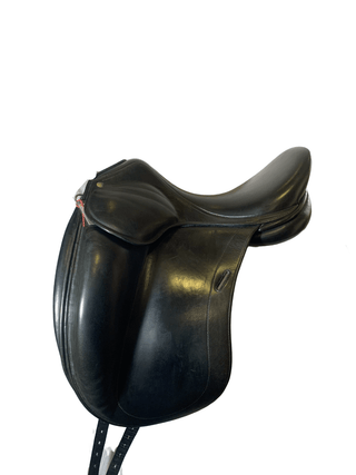 Childeric DAC Black 17.5" W 1 | Saddles Direct