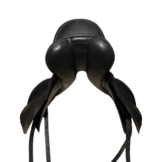 Kent and Masters MDS Dressage Black 17.5" ADJ