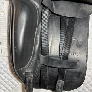 Albion SLK II Dressage Black 17" W