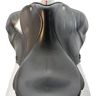 Fairfax Classic Dressage Black 17.5" ADJ
