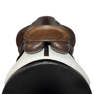 Barnsby GP Brown 17.5" W