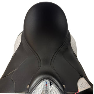 Wintec 500 Dressage Black 16.5" ADJ
