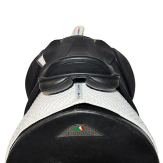 Black Country Classic Show Black 17" XW