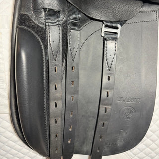 Black Country Classic Show Black 17" XW