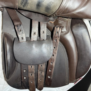 Pony, Cob & Horse Bowland GP Brown 17.5" MW
