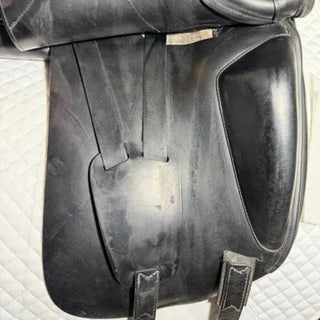 Amerigo Classic Pinerolo Dressage Black 17.5" M