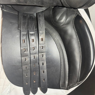 Black Country Event GP Black 17" W