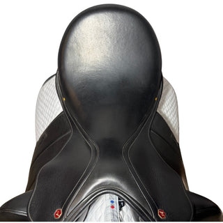 Albion Fabrento Monoflap Dressage Black 17.5" MW