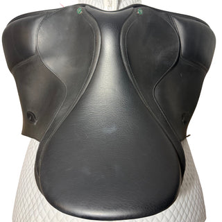 Arena Cob/Wide Dressage Black 16.5" ADJ