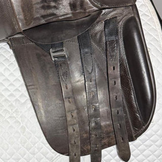 Black Country Classic Show Brown 16.5" 2XW