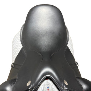 Fairfax Gareth Dressage MDG Black 17.5" ADJ