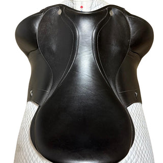 Equipe Emporio Dressage Black 17" W