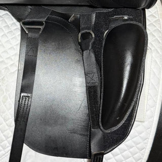 Kent and Masters S-Series Moveable Block High Wither HDM Dressage Black 17" ADJ
