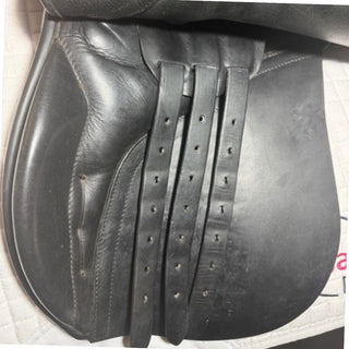 Adam Ellis GP Black 18" MW 7 | Saddles Direct