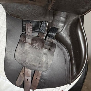 Albion Adjusta K2 Legend GP Brown 17.5" MW 8 | Saddles Direct