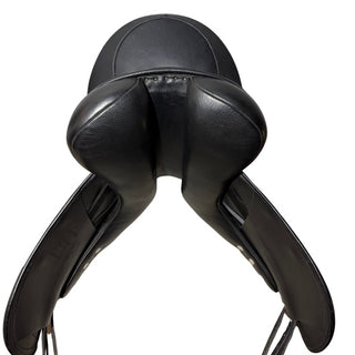Albion Fabrento ADJUSTA Dressage Black 18" MW 7 | Saddles Direct