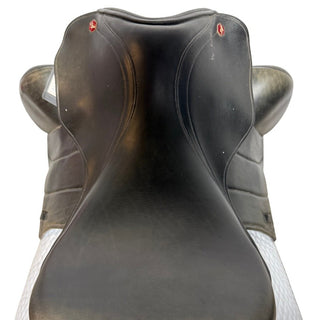 Albion Fabrento Dressage Black 17" M 6 | Saddles Direct