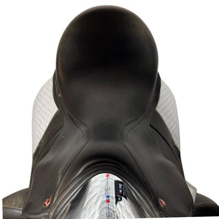 Albion Fabrento Dressage Black 17" M 4 | Saddles Direct