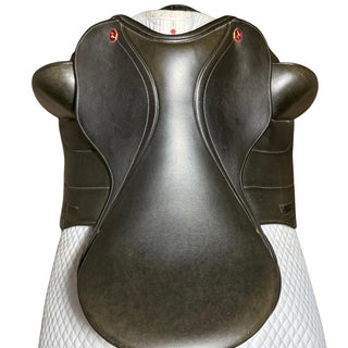 Albion Fabrento Monoflap Dressage Black 17.5" MW 6 | Saddles Direct